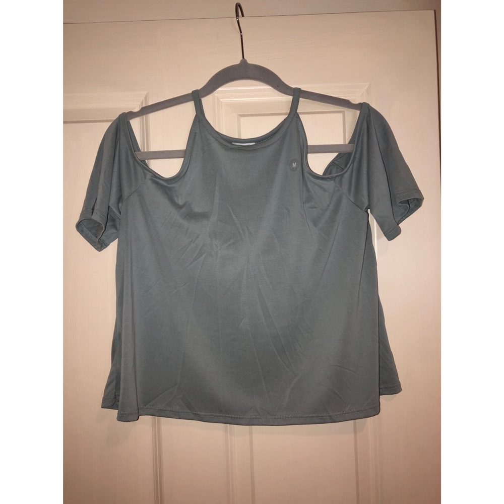 PacSun shoulderless top